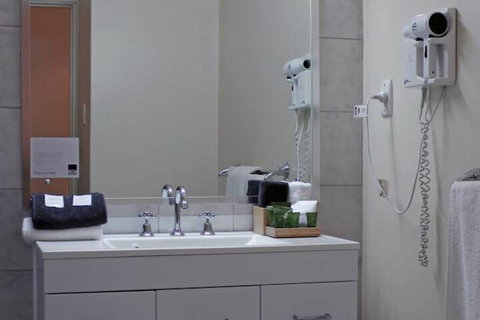 John Pirie Motor Inn - 1 Gold Coast 4