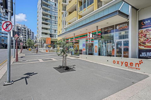 Oxygen Apartments - Accommodation Gold Coast 1