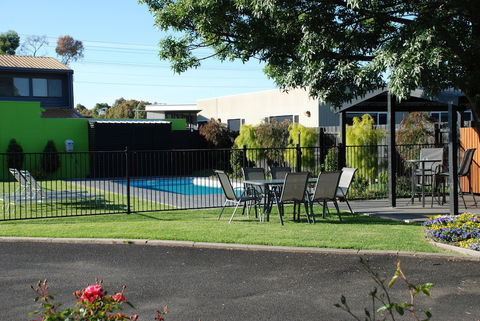 Mitchell On Main Motel & Apartments - Accommodation Gold Coast 0