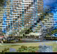 Mantra Broadbeach on the Park - Accommodation Gold Coast
