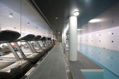 Hotel Realm - Accommodation Gold Coast 1