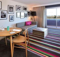 Mercure Melbourne Treasury Gardens - Accommodation Gold Coast