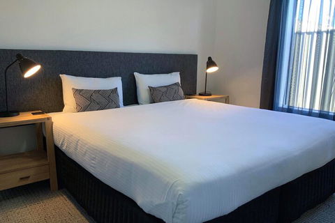 Quest Sale - Accommodation Gold Coast 3