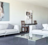 Mullaloo Beach Hotel  Apartments - Gold Coast 4U