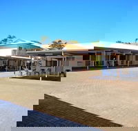 Cascade Motel In Townsville - Gold Coast 4U