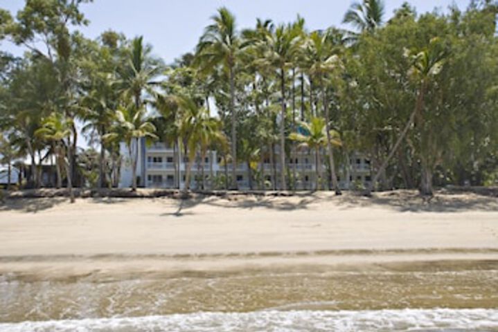 Clifton Beach QLD Accommodation Gold Coast