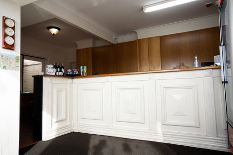 Admiralty Inn - Accommodation Gold Coast 1