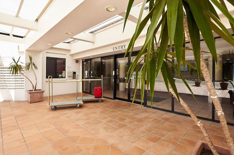 West End Central Apartments - Accommodation Gold Coast 1
