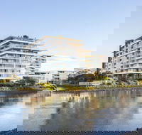 ULTIQA Freshwater Point Resort - Gold Coast 4U