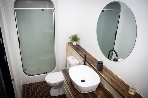 Nomads Brisbane Hostel - Gold Coast 4U 6