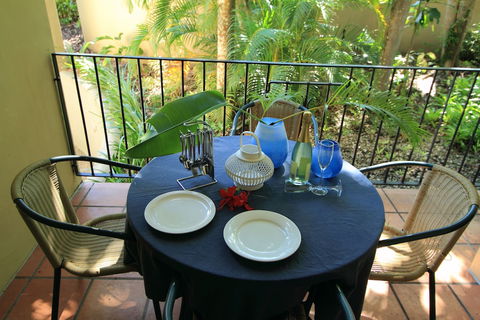 Reef Club Resort - Gold Coast 4U 6