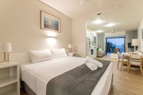 Amaroo At Trinity - Accommodation Gold Coast 4