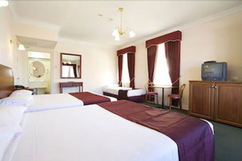 Palais Royale - 1 Gold Coast 7