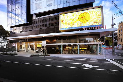 Art Series - The Olsen - Accommodation Gold Coast 3