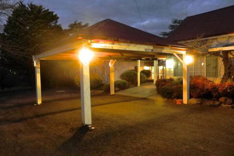 Moore Park Inn - Accommodation Gold Coast 2