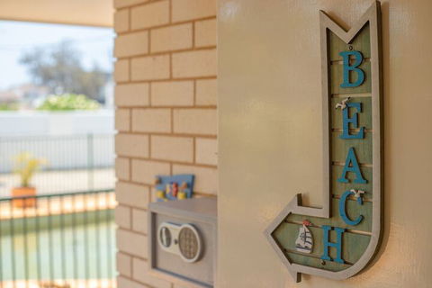 Santa Fe Motel & Holiday Units - Gold Coast 4U 1