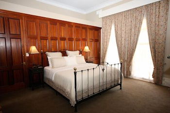 Carlyle House B & B - Gold Coast 4U 6