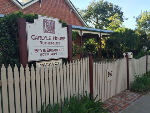 Carlyle House B & B - Gold Coast 4U 1