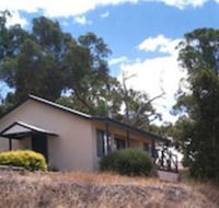 Riesling Country Cottages - Gold Coast 4U