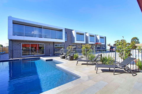 Bridges On Argyle Motel & Apartments - Accommodation Gold Coast 2