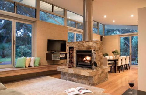 Selador - Accommodation Gold Coast 0