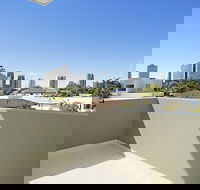 Ray of Sunshine - Gold Coast 4U