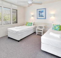 Warroo - Accommodation Gold Coast