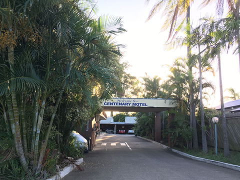 Centenary Motor Inn - Accommodation Gold Coast 1