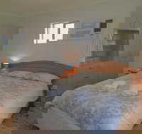 Dungowan Waterfront Apartments - 1 Gold Coast