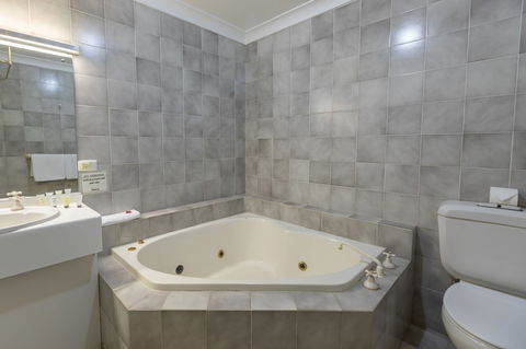 Club Inn Motel - Accommodation Gold Coast 5