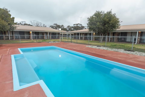 Club Inn Motel - Accommodation Gold Coast 2