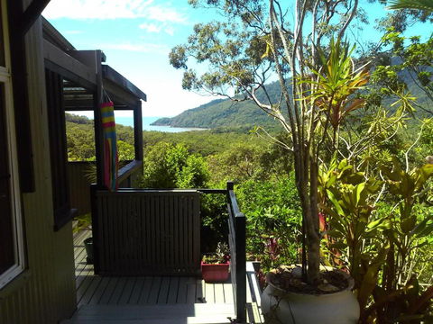 Cow Bay Hilltop Escape - Gold Coast 4U 3