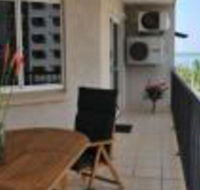 Inner city Cardona Court apartment - Gold Coast 4U