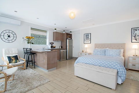 Northlakes Studio - Accommodation Gold Coast 5