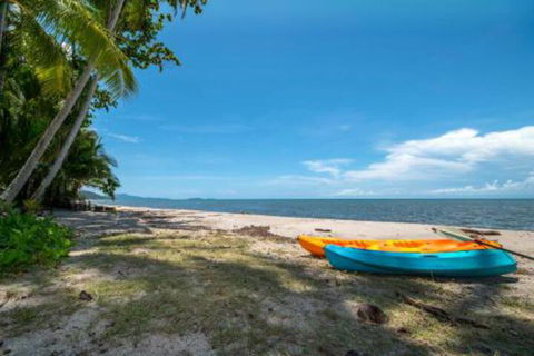 The Palms On Newell Beach - Gold Coast 4U 4