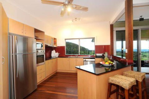 Seaview - Gold Coast 4U 2