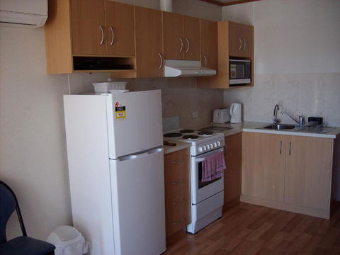 Jackos Holiday Cabins - Accommodation Gold Coast 2