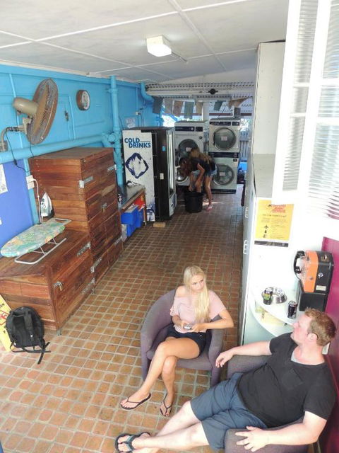 Reef Lodge Backpackers - Accommodation Gold Coast 5