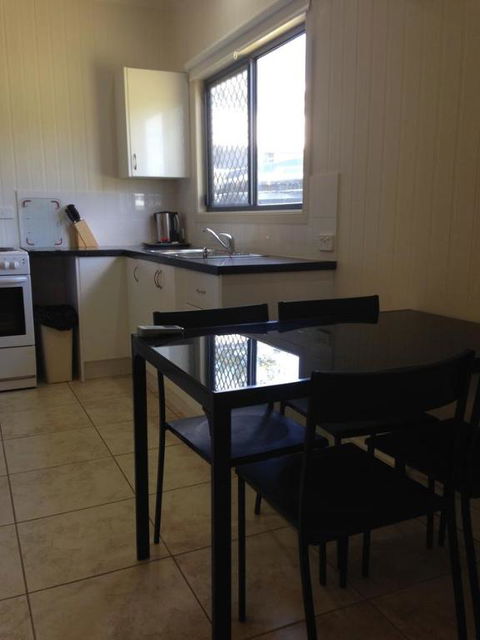Horsepower Cabins - Accommodation Gold Coast 1