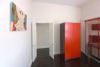REdTRO House South Yarra - Accommodation Gold Coast 2