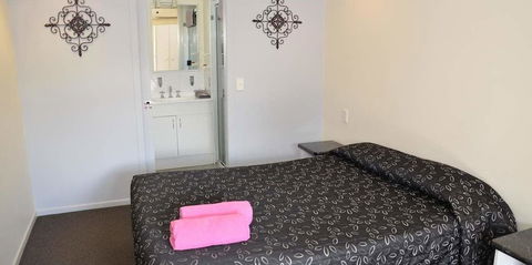 Warwick Motor Inn - Accommodation Gold Coast 3
