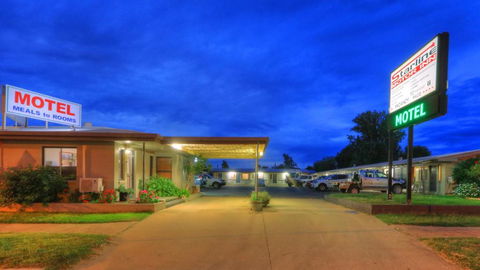 Starline Motor Inn - Accommodation Gold Coast 5