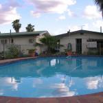 Starline Motor Inn - Accommodation Gold Coast 0