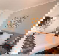 MARKETS HOTEL - Accommodation Gold Coast