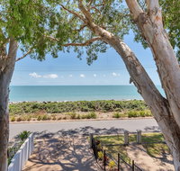 Seascape Luxury Beachfront Holiday House - Accommodation Gold Coast
