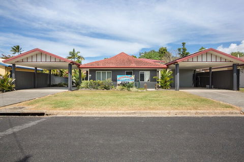 Kurrimine Beach Huts - Accommodation Gold Coast 3