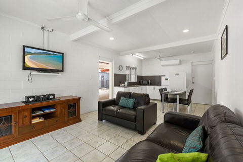 Kurrimine Beach Huts - Accommodation Gold Coast 5