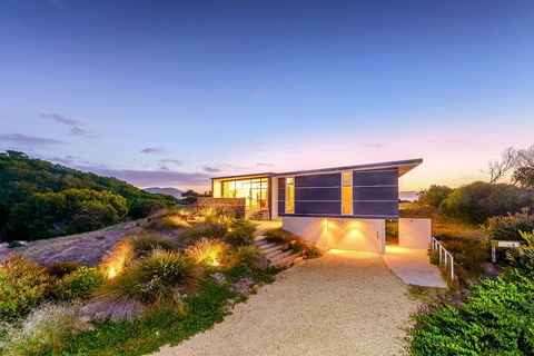 Cloudy Bay Beach House - Accommodation Gold Coast 2