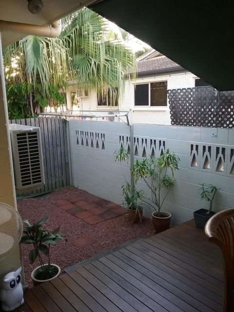 A City Retreat 2BR Apartment Reid Park Townsville - Accommodation Gold Coast 3