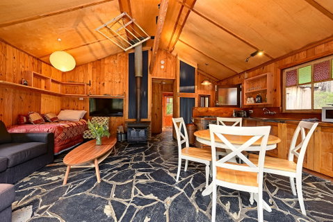 Saintys Creek Cottage - Accommodation Gold Coast 6